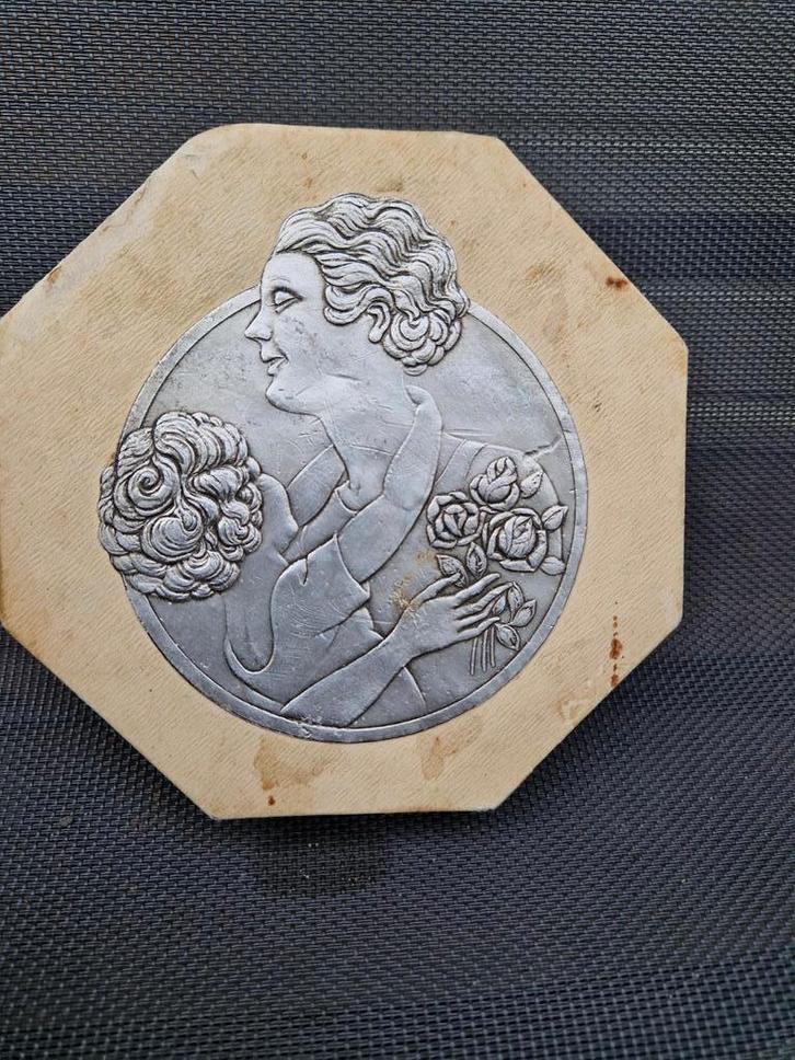 Antiek art deco karton doosje moeder kind zilver 1920 1930, Antiek en Kunst, Antiek | Woonaccessoires, Ophalen of Verzenden