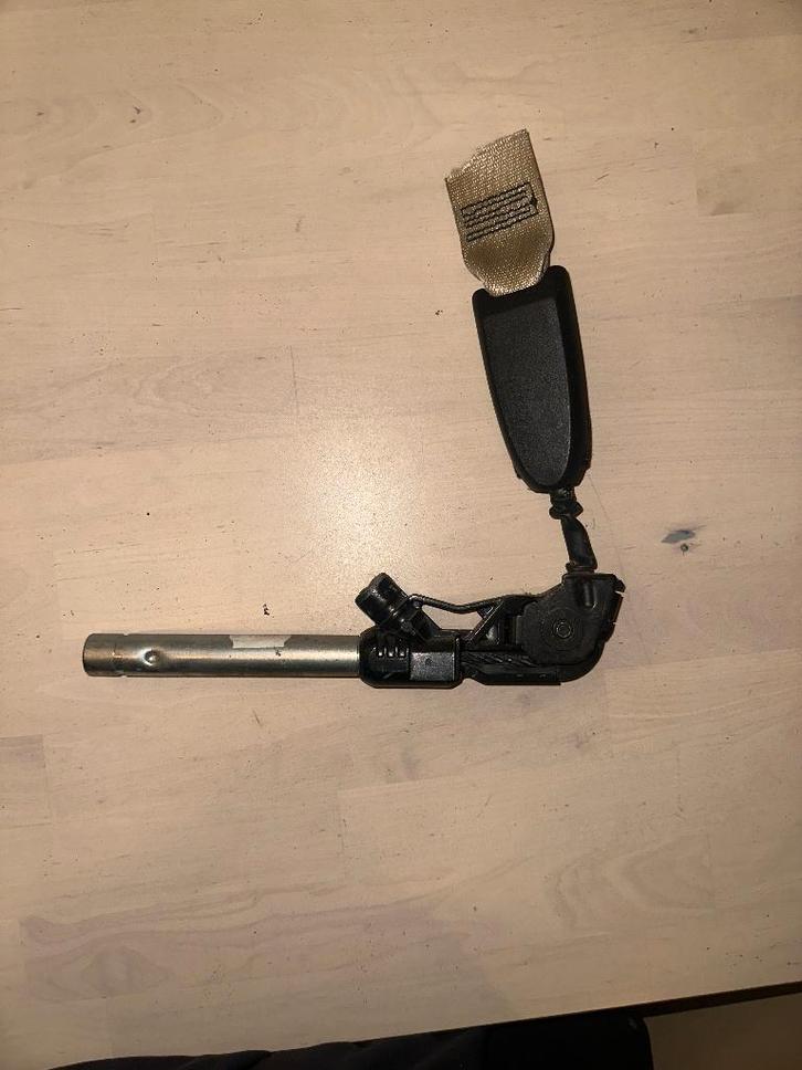 BMW Eindbeslag-gordelspanner links E60 & E61, Auto-onderdelen, Interieur en Bekleding, BMW, Gebruikt, Ophalen of Verzenden