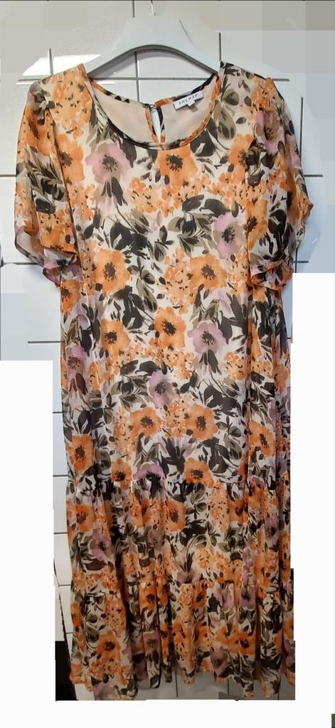 Zhenzi rekbare jurk maat L (42/44) zo goed als nieuw, Kleding | Dames, Verzenden, Zo goed als nieuw, Maat 42/44 (L), Zwart