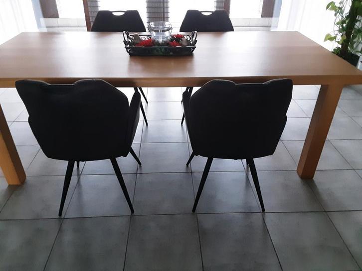 Massief licht eiken eettafel, Huis en Inrichting, Tafels | Eettafels, Zo goed als nieuw, 100 tot 150 cm, 200 cm of meer, Vijf personen of meer