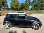 Mini 1.6 16V Cooper 2003 Zwart, Auto's, Zwart, Zwart, Handgeschakeld, Particulier