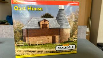 Hornby Skaledale Oast House