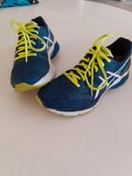 Sportieve  super Asics , maat 40 ., Gebruikt, Overige typen, Ophalen of Verzenden, Overige sporten