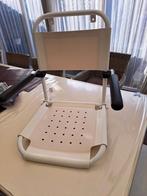 Inklapbare douchestoel voor aan de wand, Ophalen