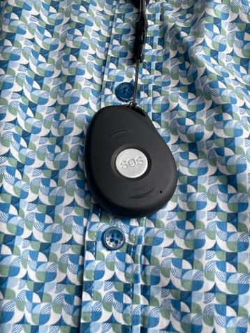 SOS én communicatie knop (GPS, 4G) beschikbaar voor biedingen