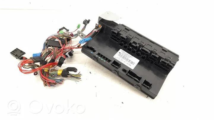 Mercedes Zekeringkast 211 545 53 01, Auto diversen, Autospeakers, Zo goed als nieuw, Ophalen of Verzenden