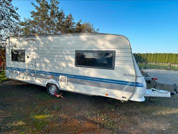Hobby Exclusive 560 met Queensbed met kenteken  vaste plek beschikbaar voor biedingen