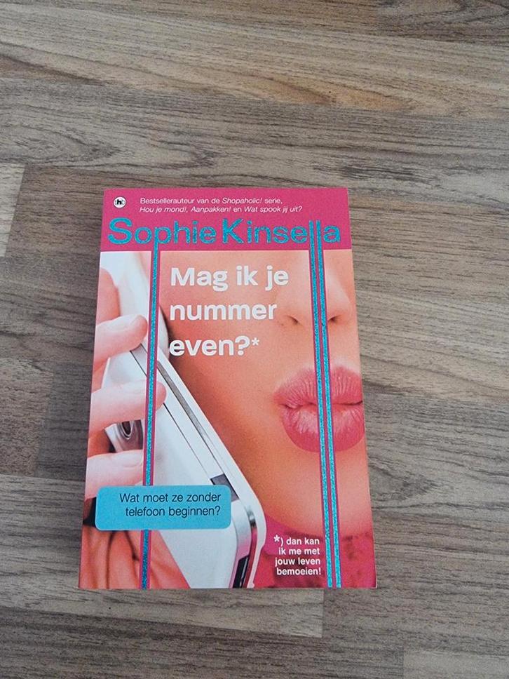 Sophie Kinsella - Mag ik je nummer even?, Boeken, Romans, Gelezen, Nederland, Ophalen of Verzenden