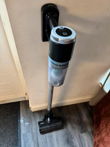 Philips draadloze steelstofzuiger met kruimeldief beschikbaar voor biedingen