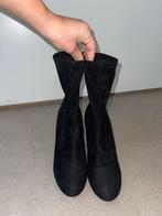 Zwarte Lage Laarzen met Hak, Kleding | Dames, Zwart, Lage of Enkellaarzen, Ophalen of Verzenden, Zo goed als nieuw