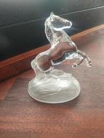 kristallen paard, Ophalen