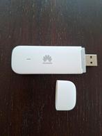 Snelle 4G LTE dongle. De Huawei E3372-320, Computers en Software, Routers en Modems, Ophalen of Verzenden, Zo goed als nieuw, Router met modem