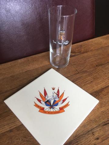 Glas trouwdag Beatrix en Claus - geboortetegel Willem Alex beschikbaar voor biedingen