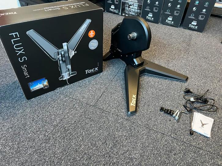 Tacx Flux S Fietstrainers te Koop, Sport en Fitness, Wielrennen, Zo goed als nieuw, Overige typen, Ophalen of Verzenden