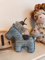 Gehaakt blauw paardje - sleutelhanger of decoratie, Ophalen of Verzenden, Nieuw