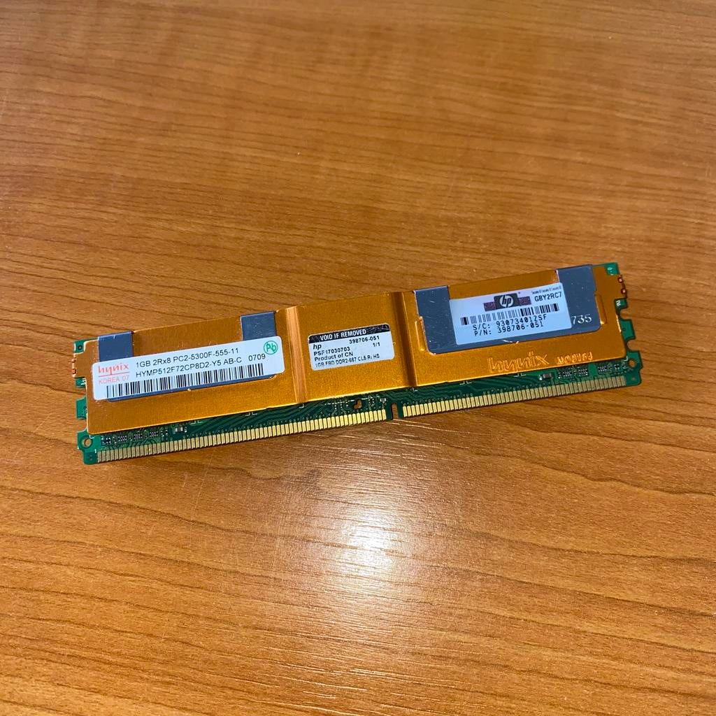 Hynix 1GB 2Rx8 PC2 5300F DDR2 ( 1x 1GB ), Computers en Software, RAM geheugen, Gebruikt, Server, 1 GB of minder, DDR2, Ophalen of Verzenden