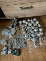 Zilveren kerstboom versieringen, Diversen, Kerst, Ophalen of Verzenden, Gebruikt