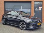 Volkswagen Polo 1.0 TSI Highline R-line LED ACC Carplay, Voorwielaandrijving, Gebruikt, Traction-control, Leder en Stof