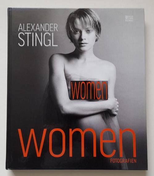 Alexander Stingl - Women "Smoking" - DDR - Sold Out- Nieuw, Boeken, Kunst en Cultuur | Fotografie en Design, Nieuw, Fotografen