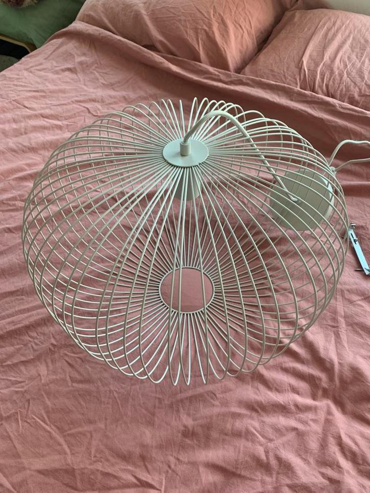 Beige Vic XL hanglamp Karwei, Huis en Inrichting, Lampen | Hanglampen, Zo goed als nieuw, Minder dan 50 cm, Ophalen