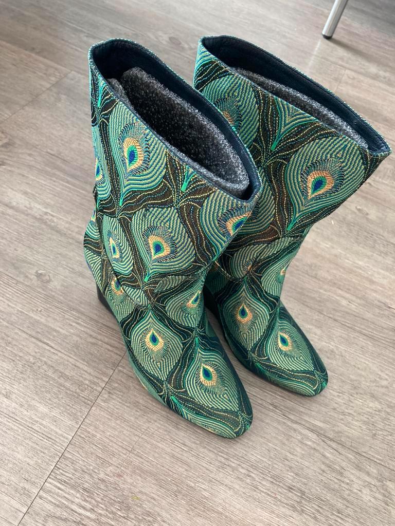 Floris van Bommel damesschoenen maat 37 nieuw in doos