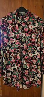 vrolijke blouse maat L voor maar € 1,00, Ophalen of Verzenden, Zo goed als nieuw, Maat 38/40 (M)