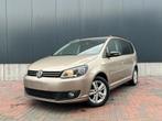 Volkswagen Touran 1.2 TSI Highline BlueMotion * Navi * Cruis, Gebruikt, Zwart, 4 cilinders, Origineel Nederlands