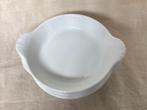 Zes PILLIVUYT porcelaine ovenschaaltjes.  18 cm, Ophalen of Verzenden, Overige stijlen, Porselein, Schaal of Schalen