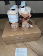 Ugg bailey bow nieuw, Kleding | Dames, Schoenen, Ophalen of Verzenden, Nieuw, Sandalen of Muiltjes