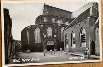Ansichtkaart Harderwijk, Ned. Herv. Kerk, gelopen beschikbaar voor biedingen