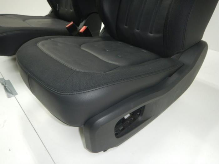 Land Rover New Defender L8B2 Voorstoelen Links en Rechts Led, Auto-onderdelen, Interieur en Bekleding, Gebruikt, Ophalen