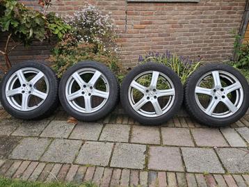 ✅️ 4x100 Enzo velgen met winterbanden 17 inch beschikbaar voor biedingen