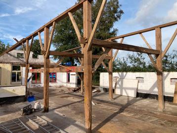 Oude gebinten dakconstructie beschikbaar voor biedingen