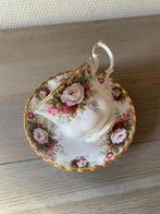 Royal Albert Kop en Schoteltje – Celebration, Ophalen of Verzenden, Zo goed als nieuw, Porselein, Kop en/of schotel