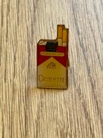 Cigarette Vintage Pin, Ophalen of Verzenden, Gebruikt, Merk, Speldje of Pin