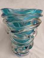 prachtige glazen vaas, Huis en Inrichting, -, Blauw, -, Ophalen of Verzenden