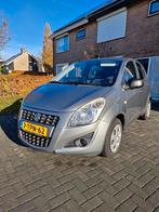 Zeer nette Splash weinig km, Auto's, Stof, Boordcomputer, Handgeschakeld, Grijs