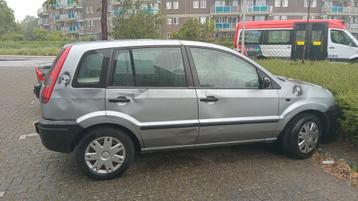 Ford fucion diesel airco..auto reden toen goed  beschikbaar voor biedingen