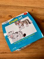 Baker Ross Sneeuwluipaard & Tijger Kussen Naaiset, Ophalen of Verzenden, Nieuw, Materiaal