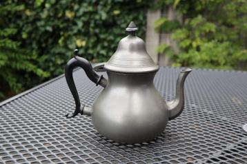 tinnen theepot Royal Holland Pewter SKR Daalderop tin pot beschikbaar voor biedingen