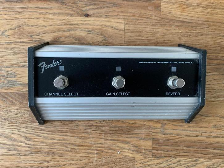 Fender Footswitch 3-knops, Muziek en Instrumenten, Effecten, Gebruikt, Chorus, Reverb, Overige typen, Ophalen of Verzenden
