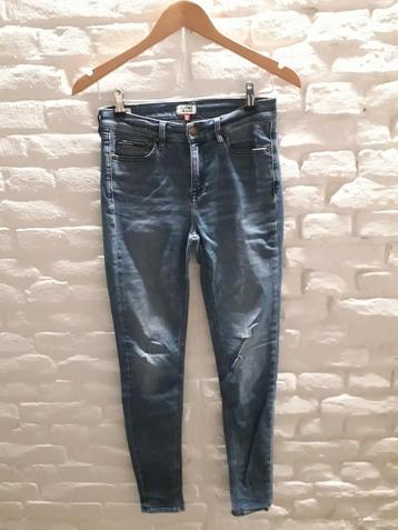 Spijkerbroek tommy jeans 27 32 beschikbaar voor biedingen