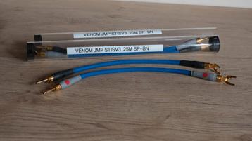 Shunyata jumpers  beschikbaar voor biedingen