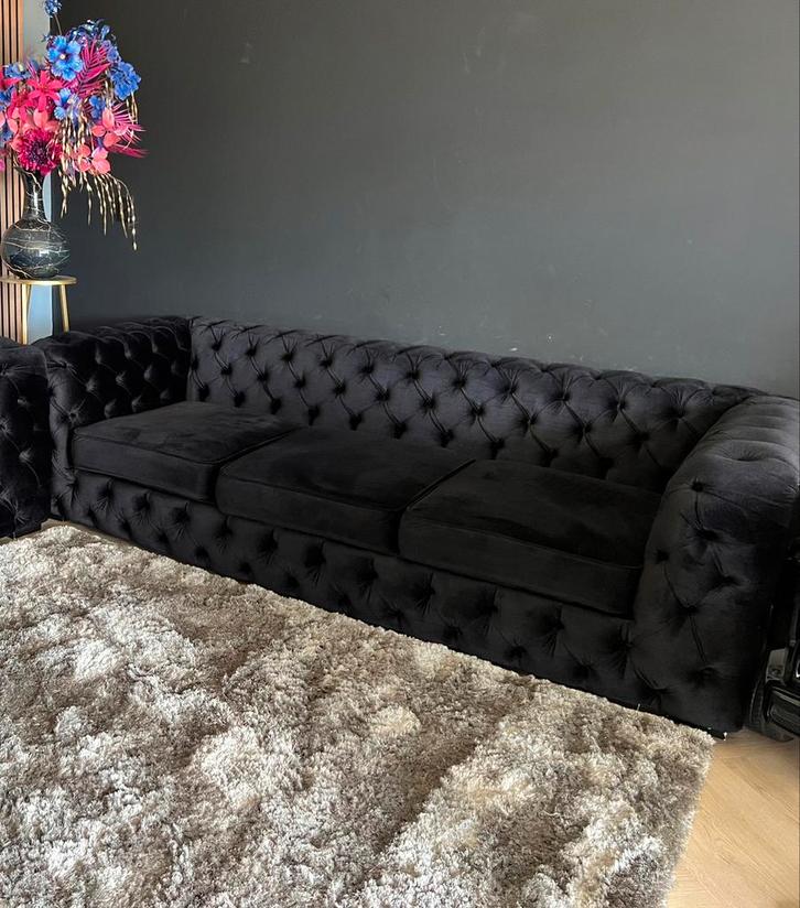Chesterfield fluweel 3-zits bank, Huis en Inrichting, Banken | Bankstellen, Zo goed als nieuw, Rechte bank, 200 tot 250 cm, 75 tot 100 cm