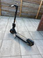 segway ninebot kickscooter, Fietsen en Brommers, Steps, Ophalen of Verzenden, Zo goed als nieuw, Elektrische step (E-scooter)