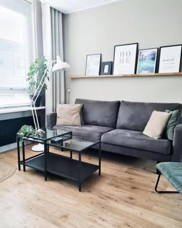 VITTSJÖ Bijzettafel beschikbaar voor biedingen