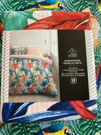 Nieuw gebloemd dekbedovertrek ( 140 x 200 cm ), Ophalen of Verzenden, Nieuw, Dekbedovertrek