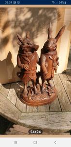 Gezocht aparte stukken black forest of zwarte woud snijwerk, Antiek en Kunst, Kunst | Beelden en Houtsnijwerken, Ophalen