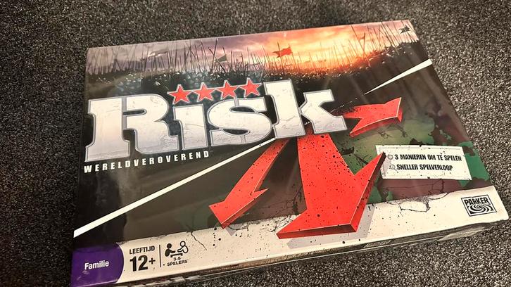 Nieuw in folie!! RISK wereldveroverend bordspel van PARKER, Hobby en Vrije tijd, Gezelschapsspellen | Bordspellen, Nieuw, Ophalen of Verzenden