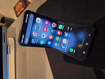 Samsung flip 5 beschikbaar voor biedingen